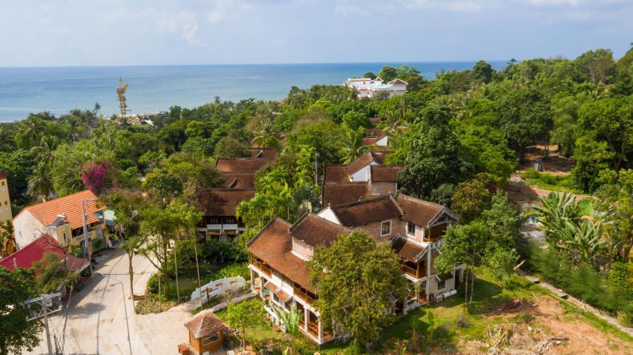 Ancient Village Phu Quoc Resort Exterior foto